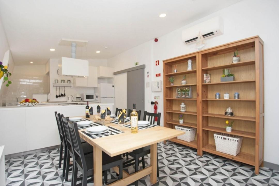 אלבופיירה In Downtown - Villa Serenity מראה חיצוני תמונה